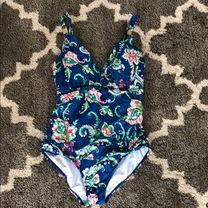 Lauren Ralph Lauren Swim - Say Hello to Swimsuit Season Paisley Bathing Suit! Lauren Ralph Lauren Swim - Say Hello to Swimsuit Season Paisley Bathing Suit!